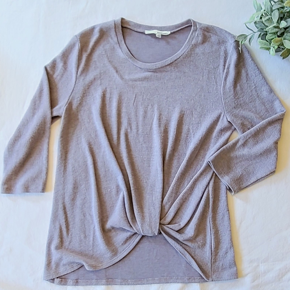 June & Hudson front knot top